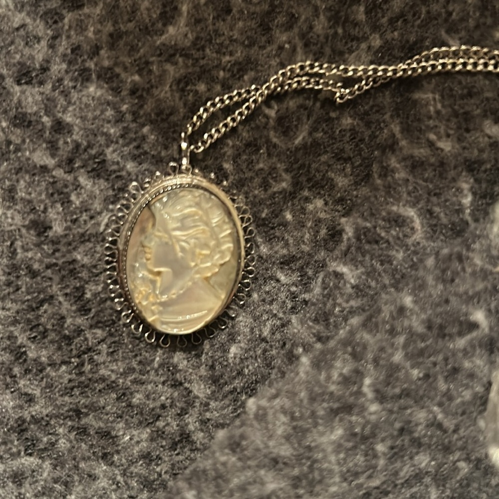 Gorgeous Whiting & Davis Signed Cameo Pin ~ Brooc… - image 8